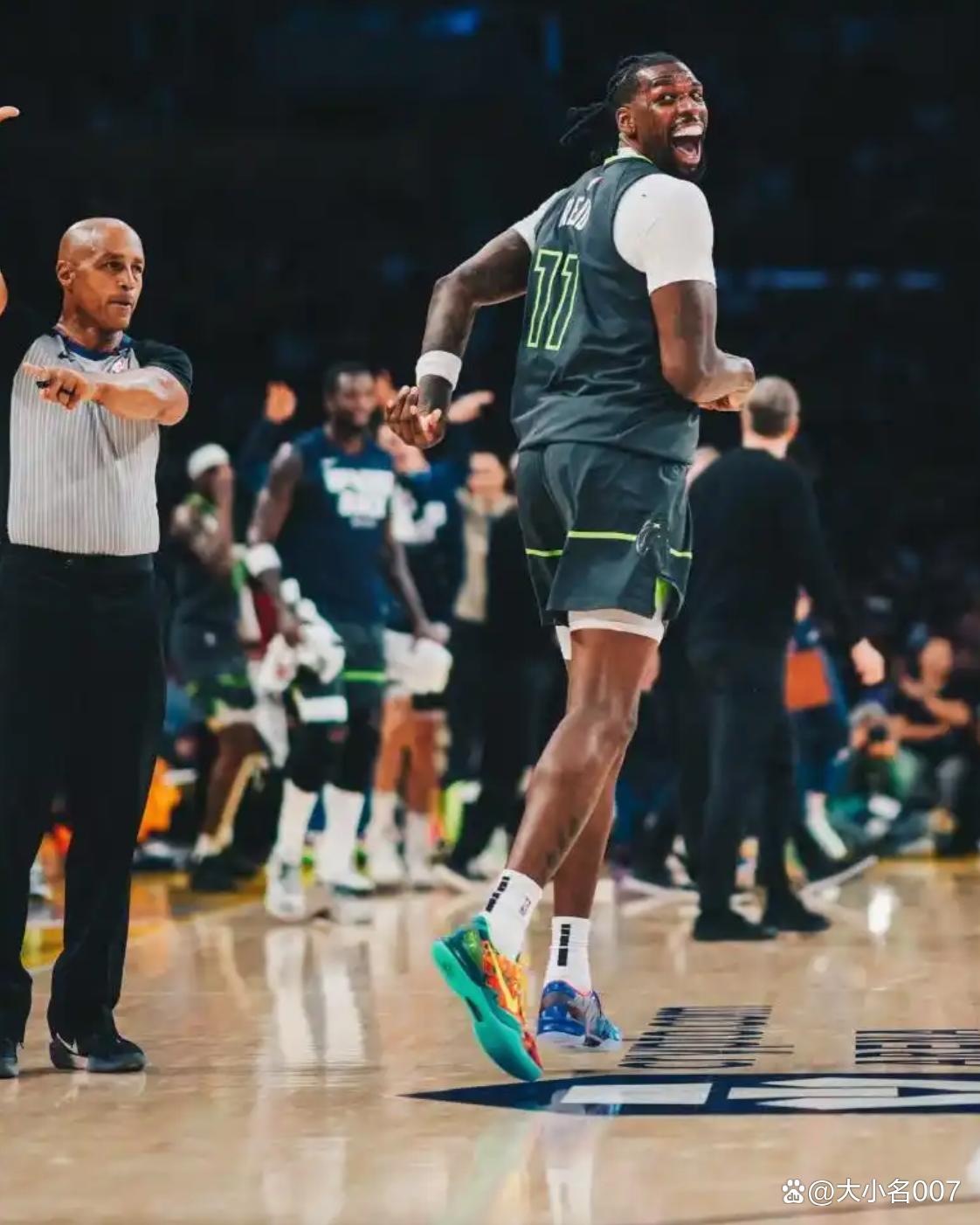 欧宝体育官网 开拓者揭幕战vs森林狼大名单 