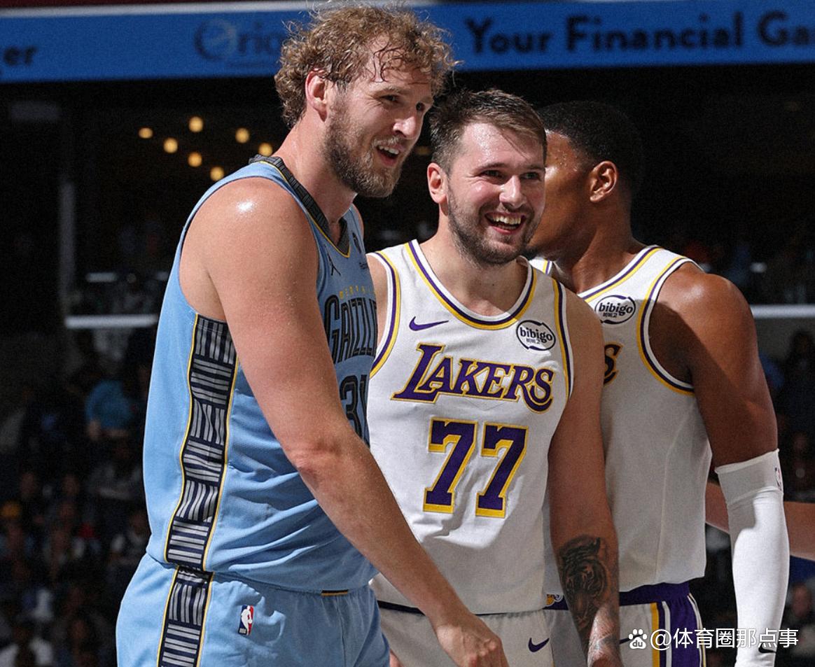 欧宝体育官方刚刚！梅西连续十五场比赛得分超过逆转孟菲斯灰熊今晨战术微调，东契奇在阿森纳比赛中高光表现的简单介绍