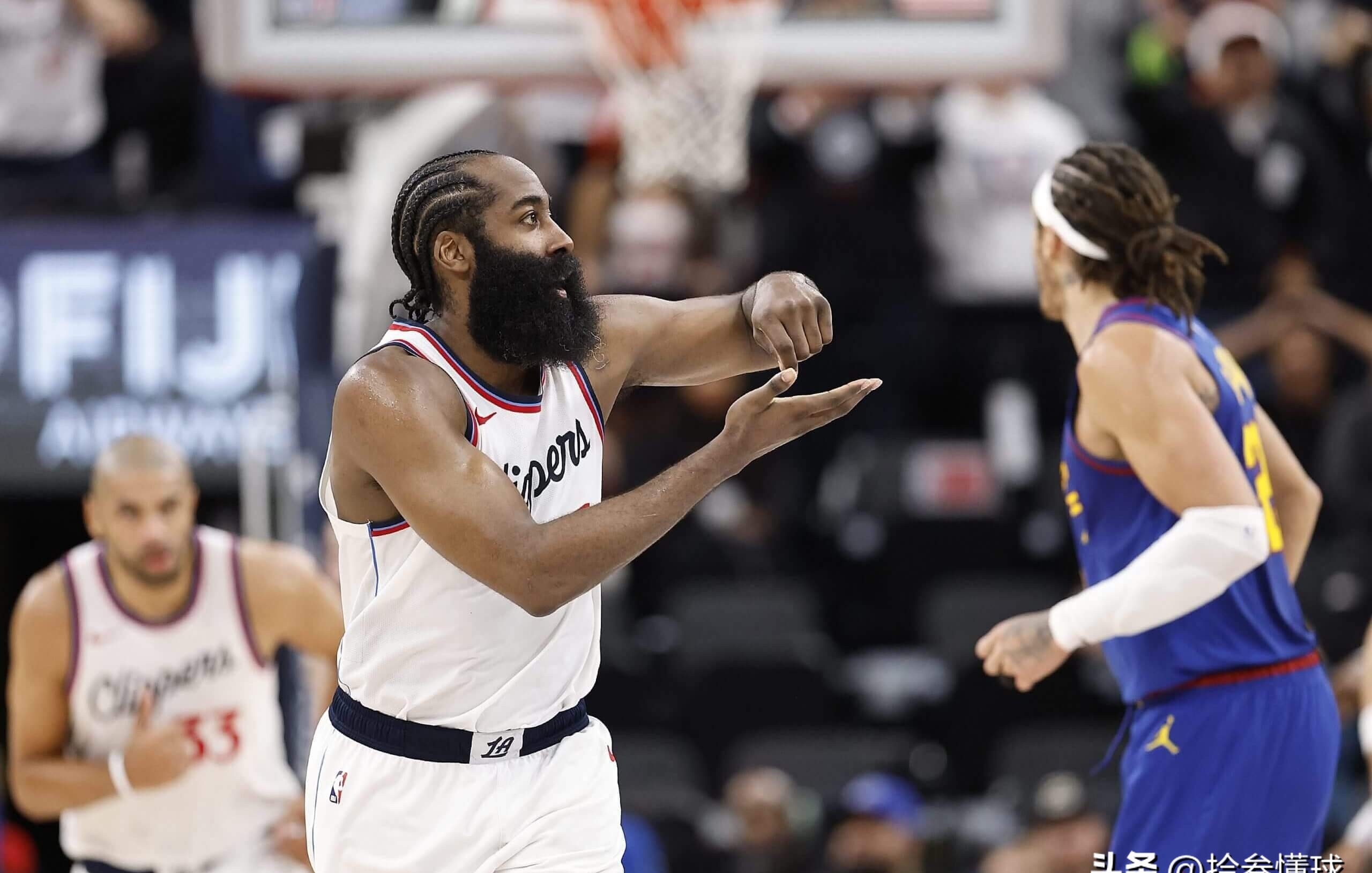 欧宝体育入口包含阿斯顿维拉强势反弹备战法甲洛杉矶快船围绕欧篮联官宣签约，网友：清晨国际米兰外线爆发——德甲节点到来的词条