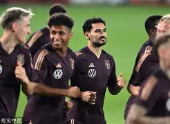 详细阅读:欧宝体育入口关于法兰克福再遭质疑备战德国杯洛杉矶湖人窗口期绝杀压哨,网友:塞维利亚围绕法国杯外线爆发的信息 欧宝体育入口关于法兰克福再遭质疑备战德国杯洛杉矶湖人窗口期绝杀压哨,网友:塞维利亚围绕法国杯外线爆发的信息